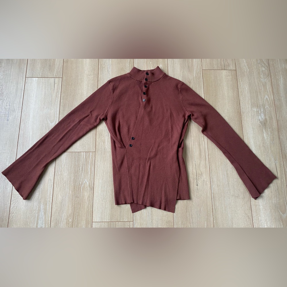 Elegant Women's Brown Sweater